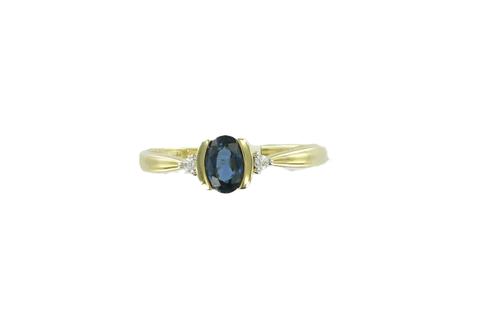 Gold Ring, with Brilliant and Sapphire