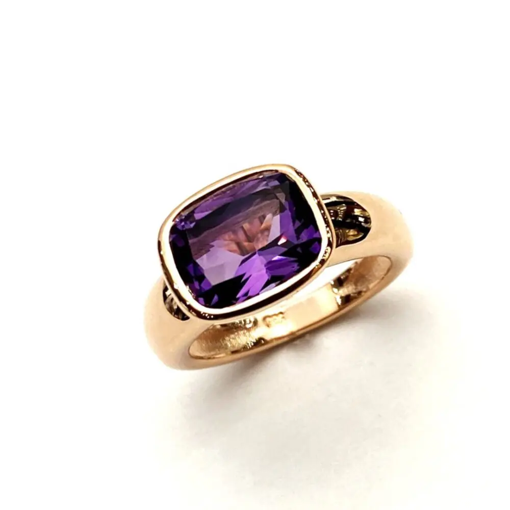 Ring Yellow Gold with Amethyst
